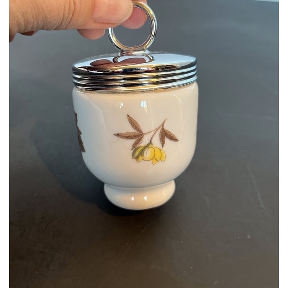 Royal Worcester Porcelain Egg Coddler. Standard Size - Picture 4 of 9